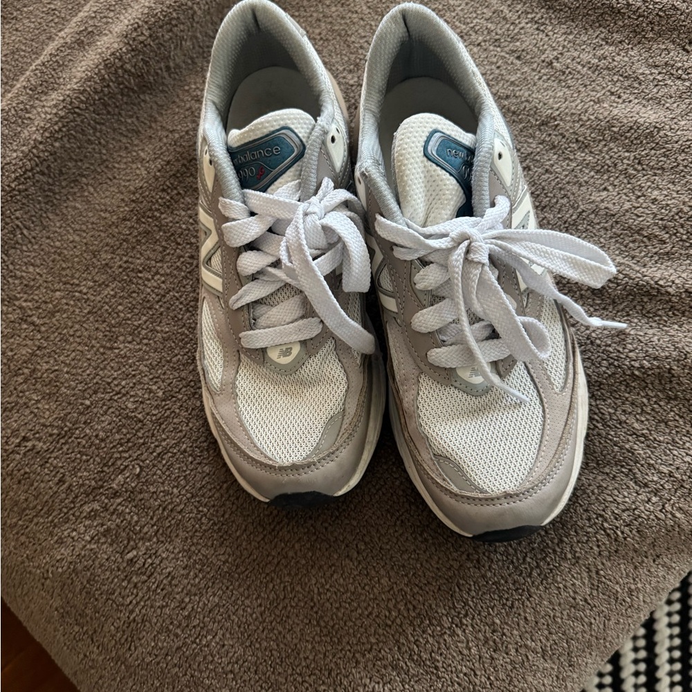 New Balance 990s Shoes